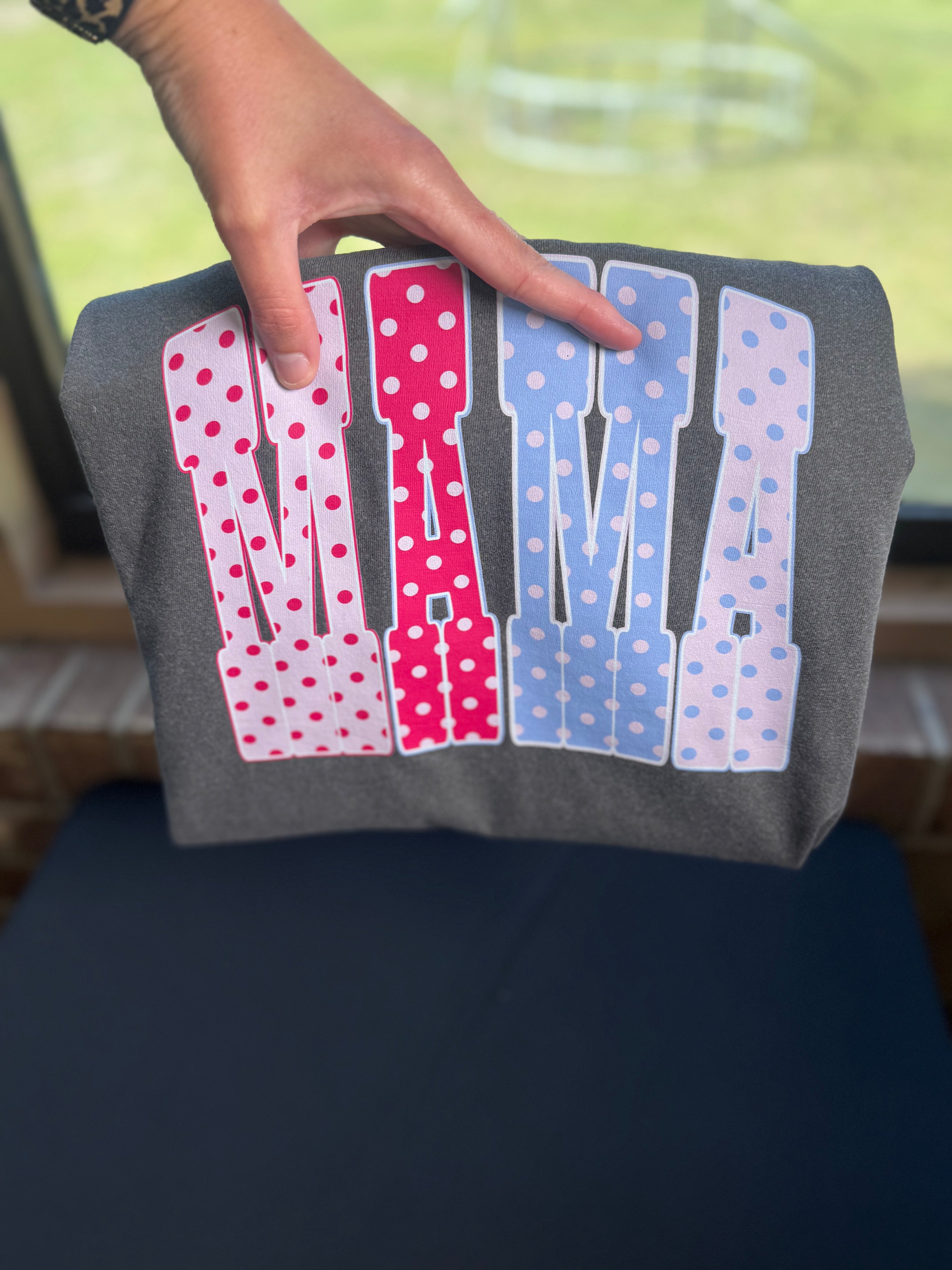 Mama polka dot